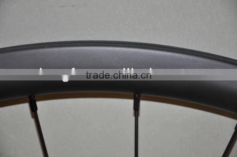 China cheap carbom mtb bike wheels 26/27.5/29er