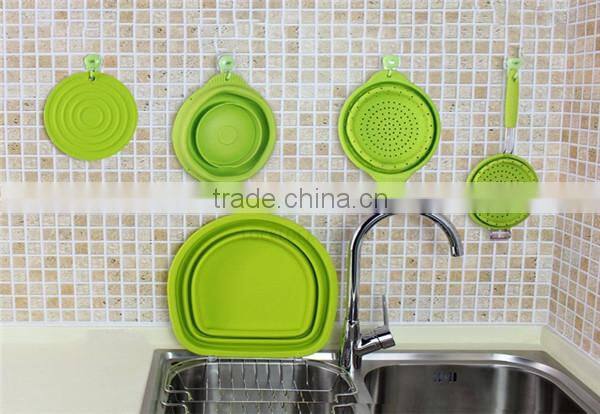 Colorful spiral-cut handled cheap fruit basket