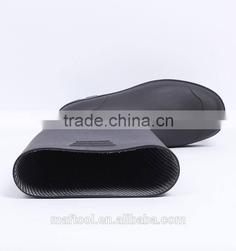 cheap black rubeer rain boots for oil industry