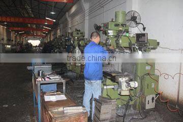 1 cavity bottle blow molding machine