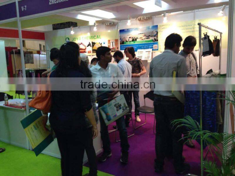 PU laminating adhesive for candy filling with good acid resistance