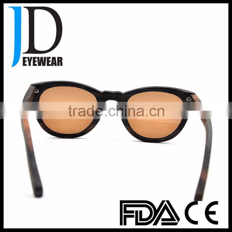 Most popular fashion italy designer OEM brand Wood sunglasses women
