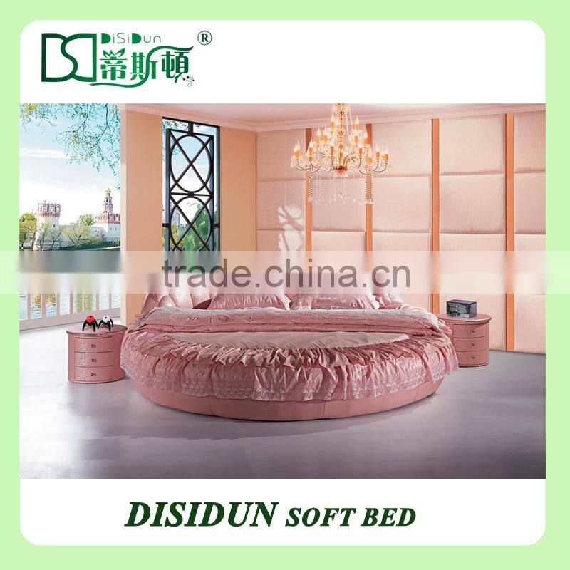 Diamond white leather bed, round shaped with crystal DS-801