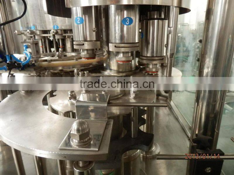 Complete 8000BPH Carbonated Drink Filling Machine