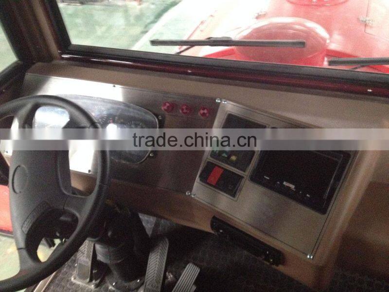 Trackless Train with high climbing capacity