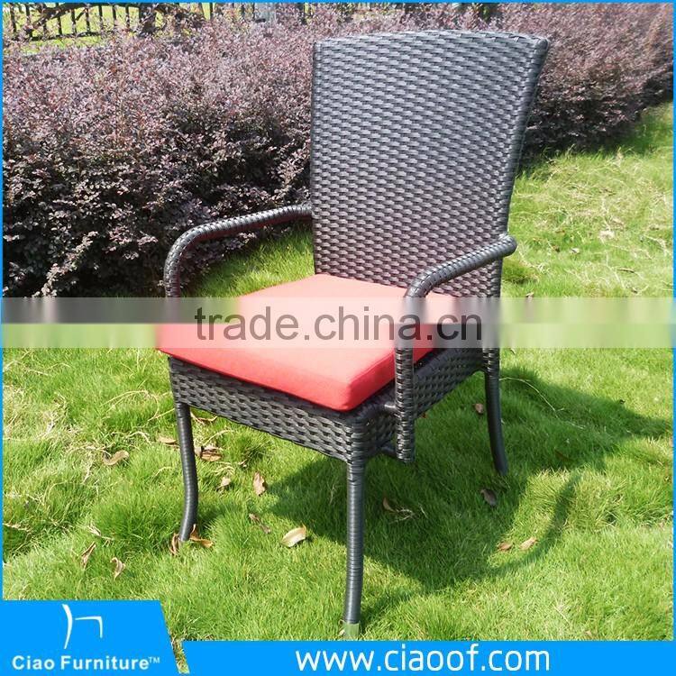 China Supplier High End European Outdoor Furniture Dining Set