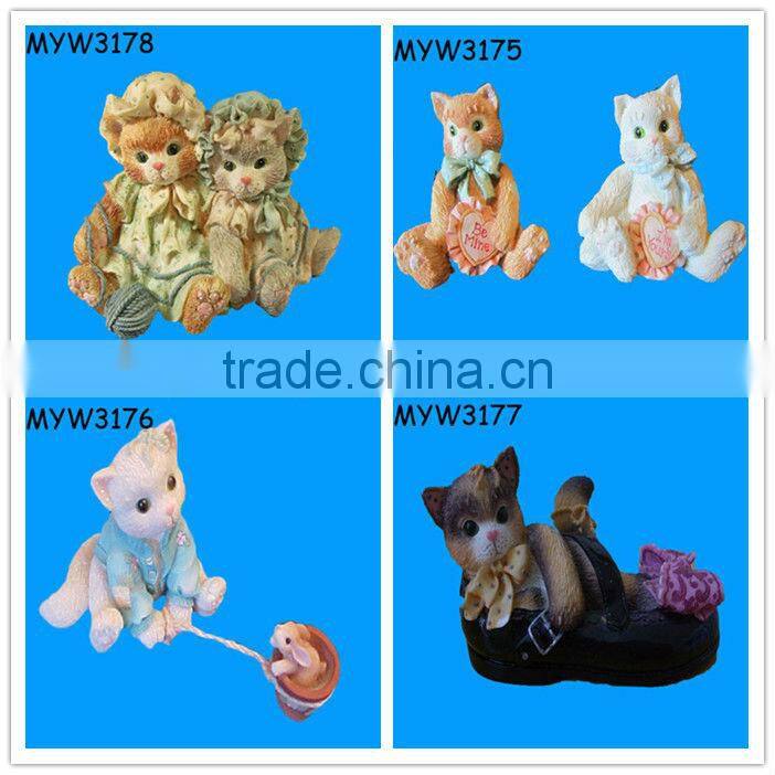 Hot saling Lovely Resin miniature funny baby Cat statue
