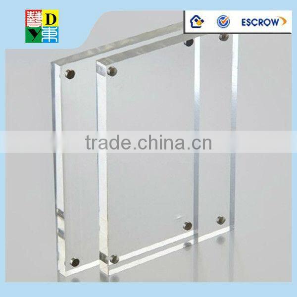 Clear acrylic plexiglass picture tiny frame 5x7 fashion design/2015modern design acrylic cube frame with high quality from China