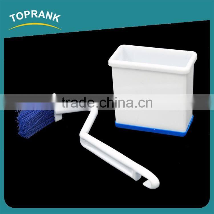 Toprank Japanese Hot Sale Mini V Shape Creative Novelty Corner Toilet Rim Brush Plastic Handle Curved Toilet Brush With Stand