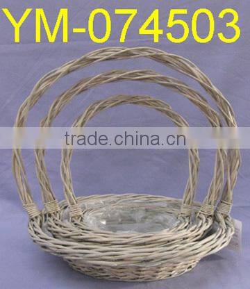 White Willow Flower Basket In Boat Shape