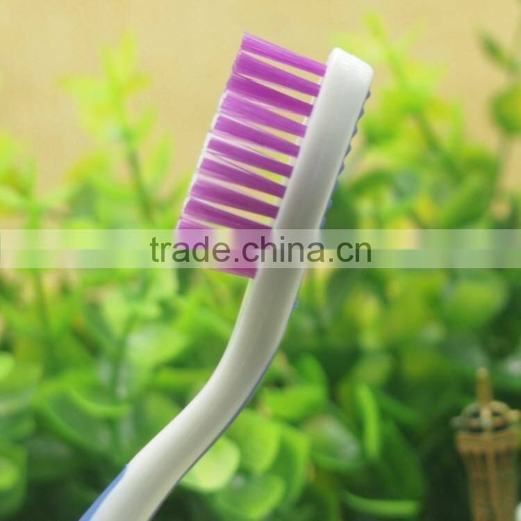 rubber handle teeth whitening High quality nylon bristle adult toothbrush