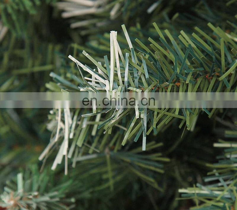 Custom 7ft Quality Beautiful Large Realistic Artificial Christmas Trees Stand Outdoor Christmas Decoration