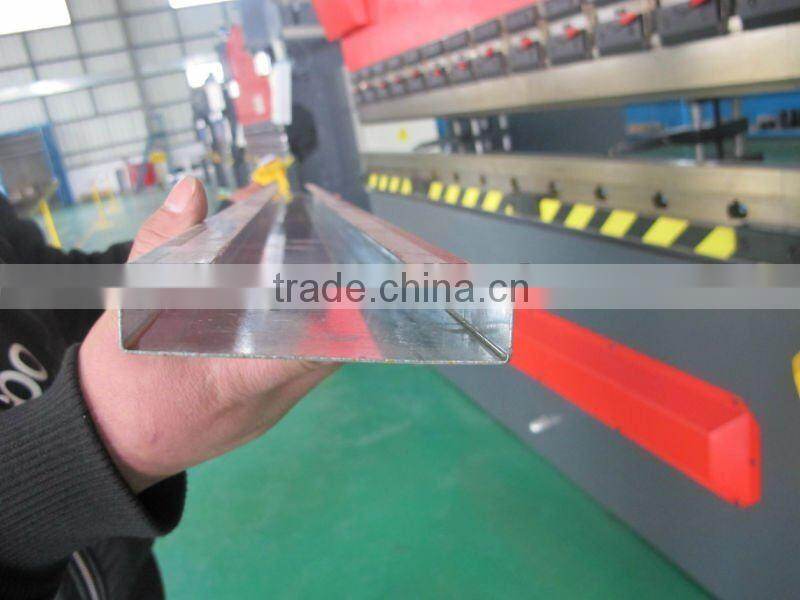 GLB-10032 100T CNC Hydraulic Steel Plate Bending Machine with SGS Certificate
