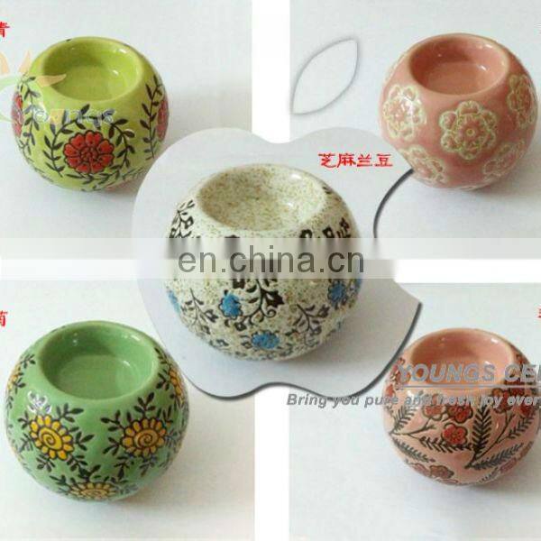 2013 hot sale hand maded ceramic cheap candle holders made in Jingdezhen