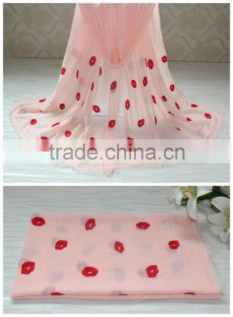 Fashion Ladies' Lip Three-dimensional Embroideried Cotton Scarf Plain Shawl