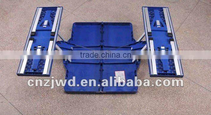 Outdoor Plastic Folding/Picnic Table