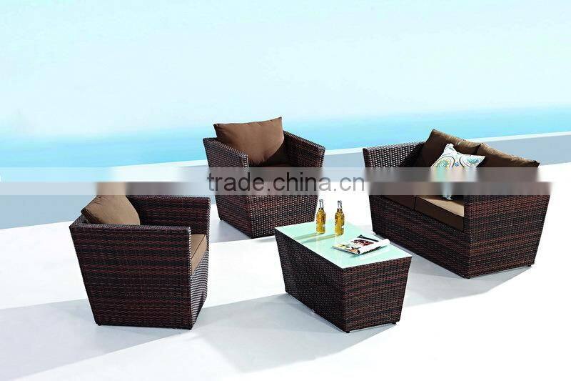 Outdoor rattan sofa set
