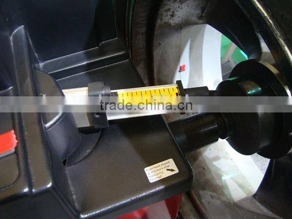 Advanced wheel balancer supplier for wheel balancing with width guage LCD monitor CE approve model IT644