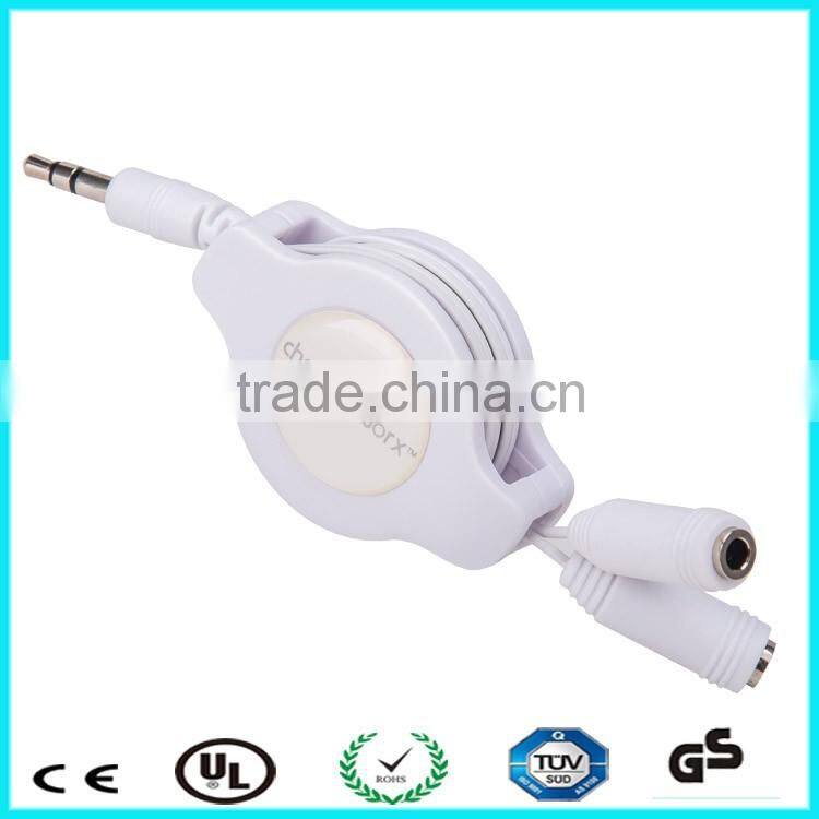 Tangle free retractable1 male to 2 female aux Y splitter cable