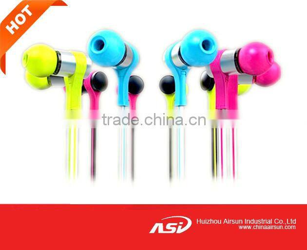 Good Sound Quality Earphone With Flat Cable