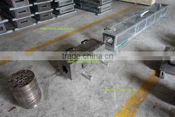 pvc communication pipe extrusion mould