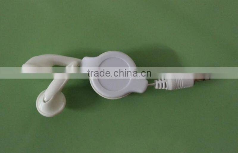 Retract retractable mobile earphone customized logo competitive price