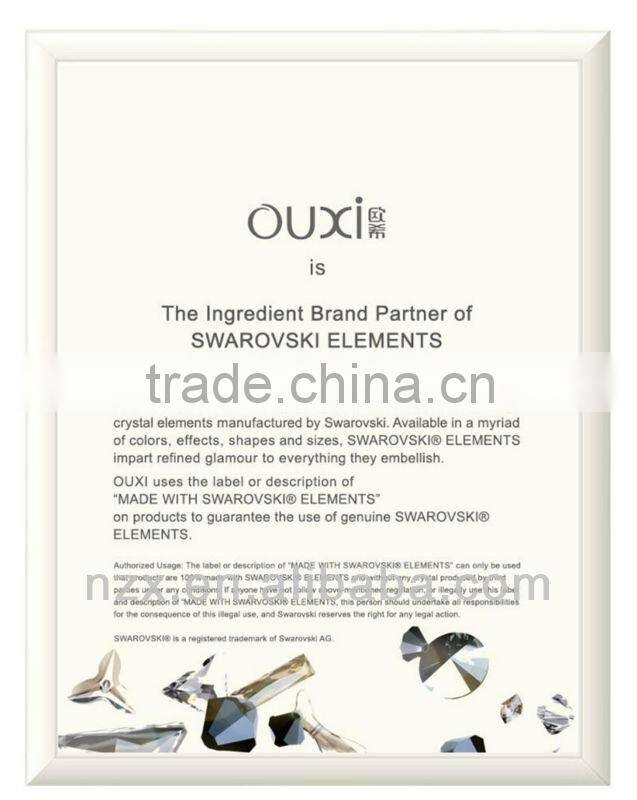 2013 New design Flower crystal stud earrings with Ausrial crystal 20174