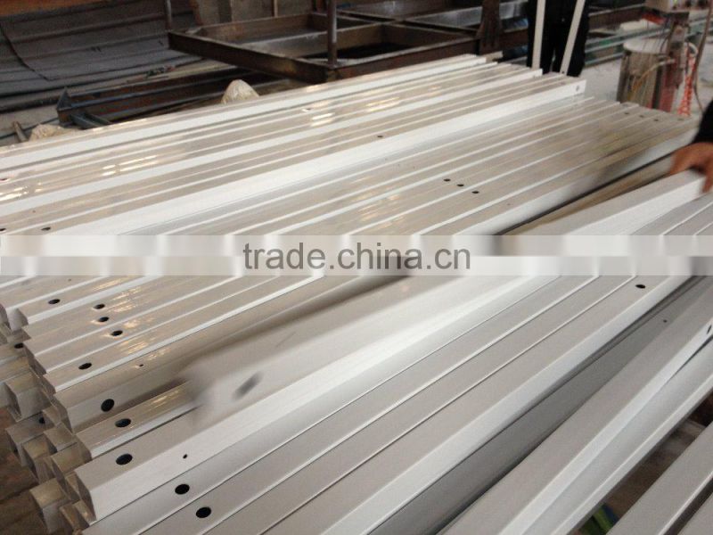 Electrostatic spray steel pipe for garden fence