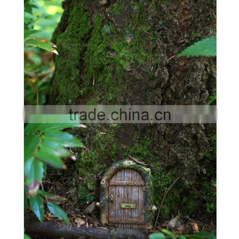 Wholesale Miniature Resin Miniature Fairy Garden Gnome Door