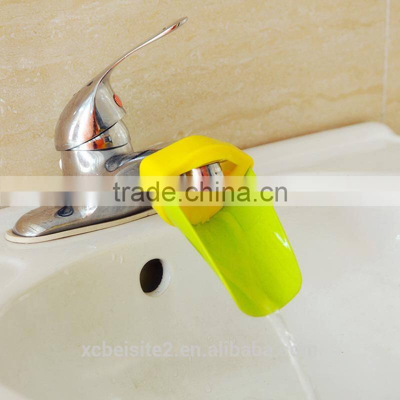 J147 Baby Safety Kids faucet extender /Child Hand Washing Faucet Splashguard