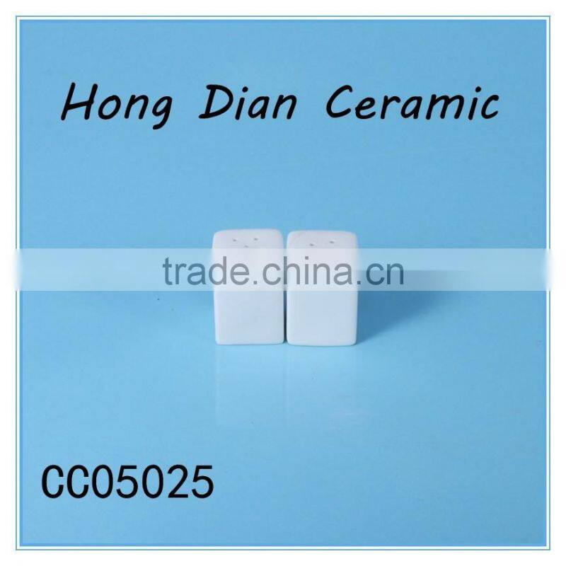 square porcelain salt pepper shaker,mini eco-friendly feature salt and pepper shaker,personalized salt and pepper shaker