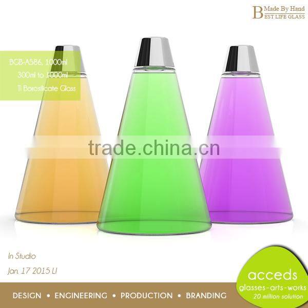 Different Types Custom Ti-Borosilicate Glass Beverage Bottle