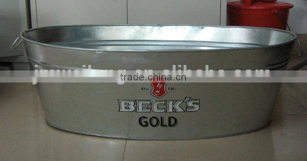 galvanized tub with lid