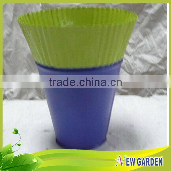 2015 Most Fashion Unique Shape Metal Flower Pots That Are Slanted