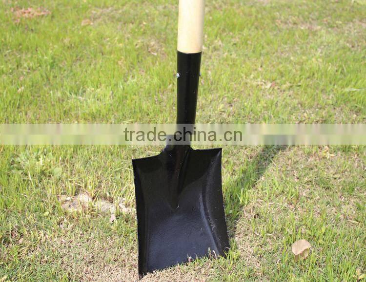 hot sale D shape agricultural mini wood handle garden shovel