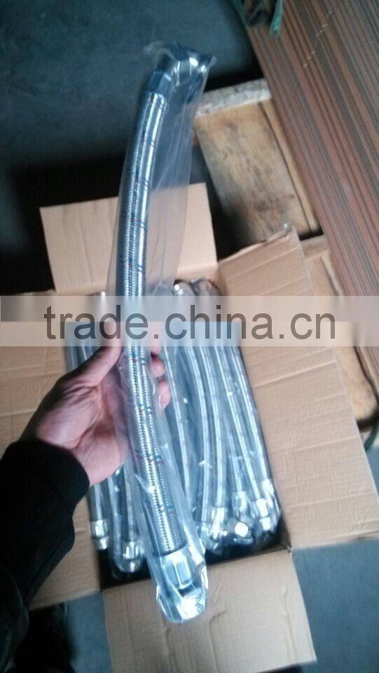 Isolating flexible hose