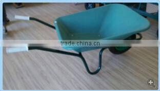 150KG loading Europe plastic bucket tray Garden tools wheelbarrow WB6424S