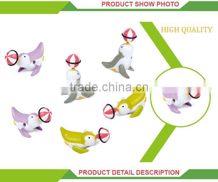 Hot selling kids play wind up set game plastic penguin toy