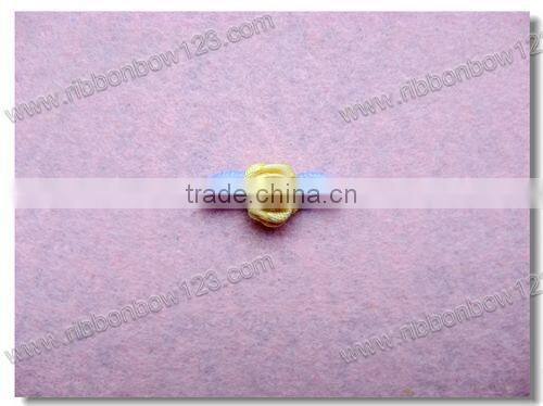 gift wrapping decoration for gift items