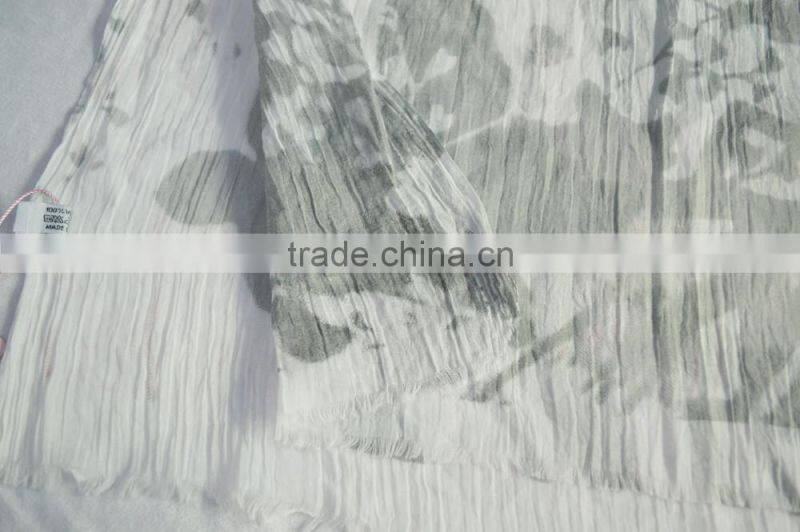 2017 Fashion Spain europe new arrival the latest lady viscose summer scarf print floral