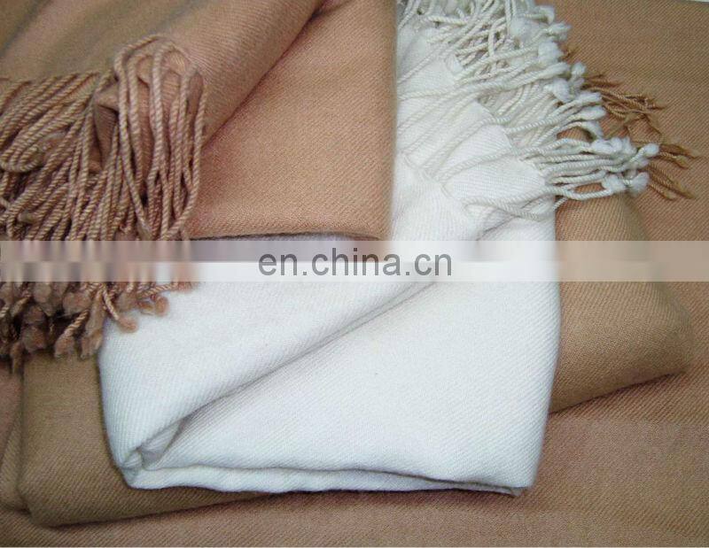 Cashmere Throw / blankets in india