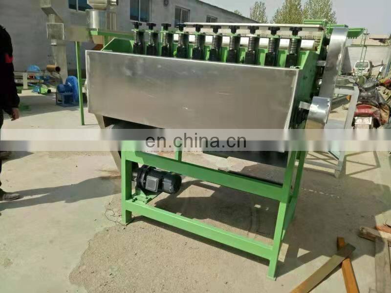 Cashew nut shelling machine /Shell Breaking Machine / Cashew Shelling Machine