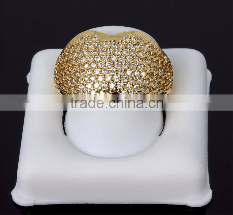 Sexy Women Lip Design Banquet Jewelry Fashion Pave Setting Cubic Zirconia Finger Ring