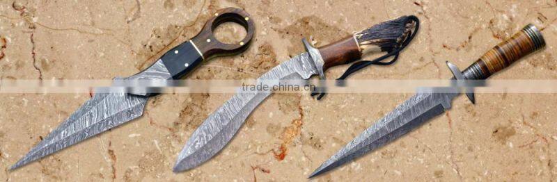 Custom Handmade Damascus steel Bowie Hunting Knife with Stag Horn handle