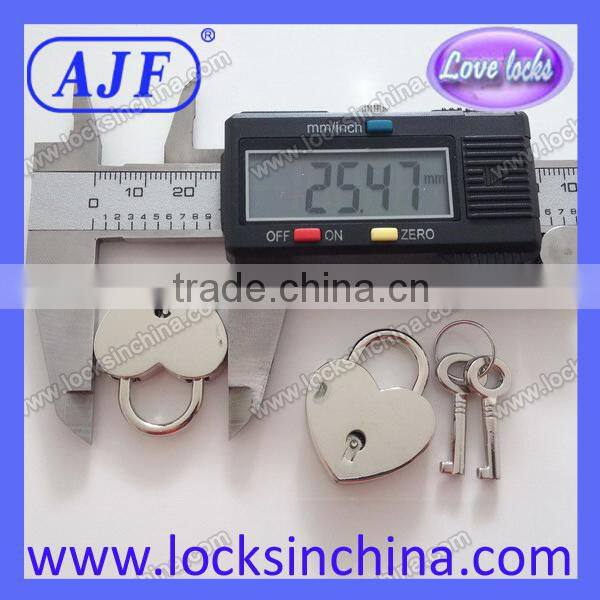 AJF 2015 new arrival silver heart shape mini notebook lock