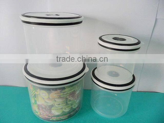 Plastic food saver storage containers