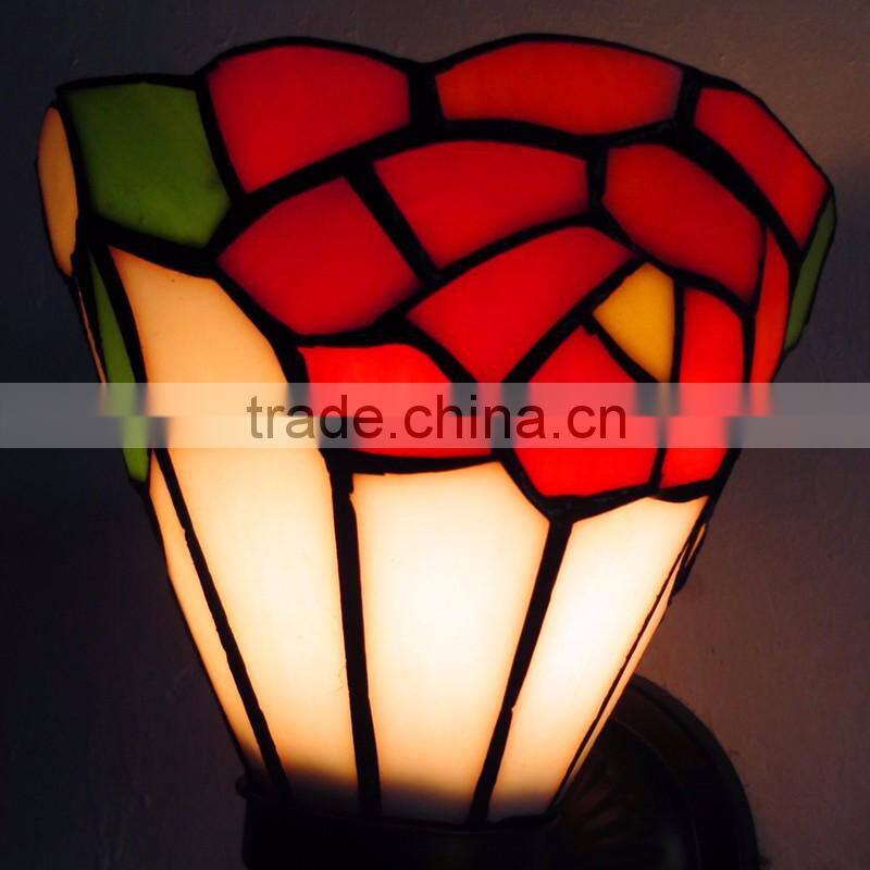 New Invention ! Electromagnetic levitating table light led wake up light clock desk light for hotel room