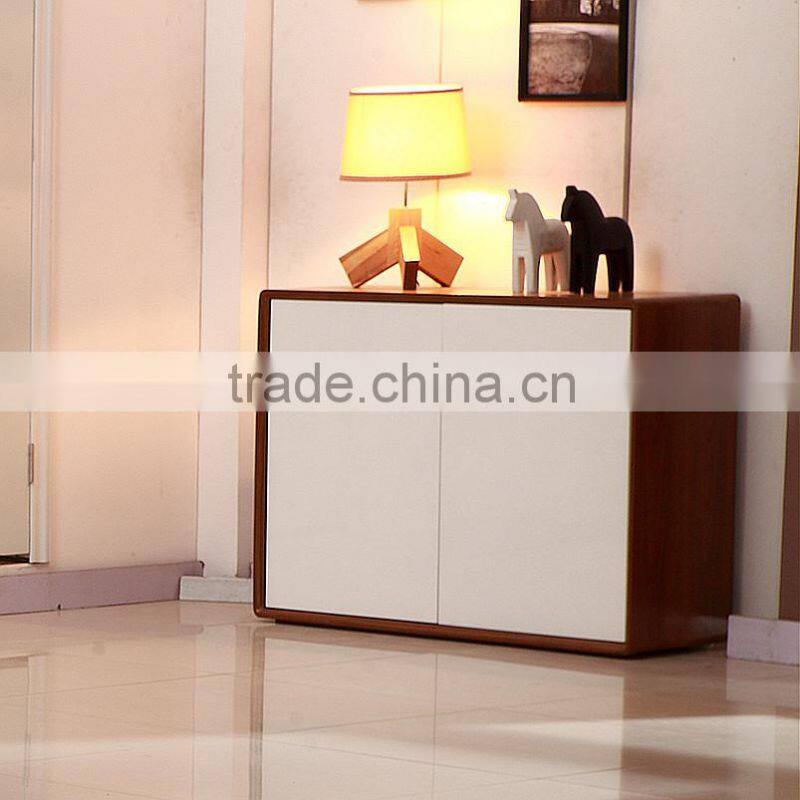 Dinning table with tempered glass top and solid wood leg