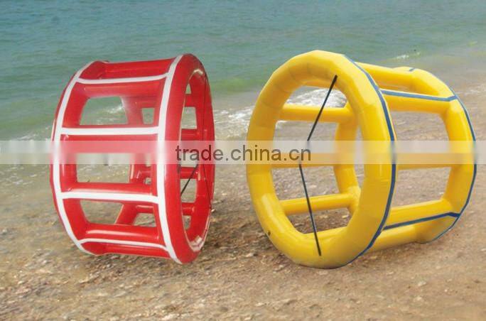 2014 cheap and hot inflatable water sports/Roller water toys