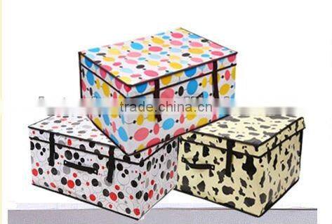 Fashionable and Attractive Storage Box